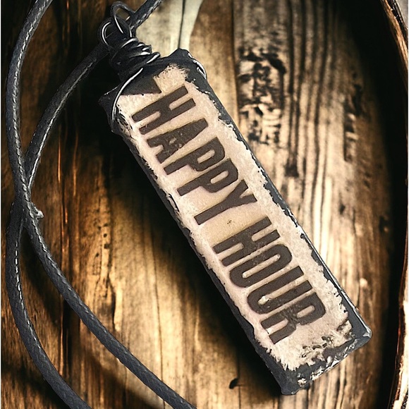 5 For $25💫Trendy Happy Hour Drinking Party Hip Pendant - Picture 1 of 6